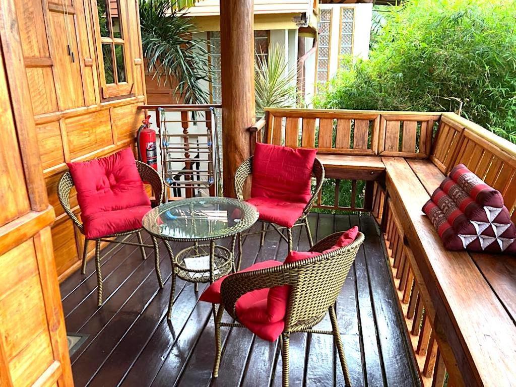 Villa Ayutthaya At Kantiang Bay Ко-Ланта Экстерьер фото